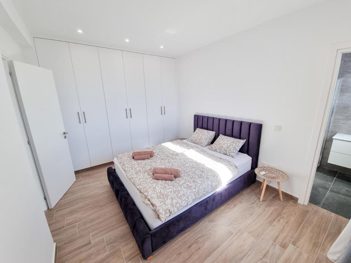 פאראלימני Lucky Strike Apartment מראה חיצוני תמונה