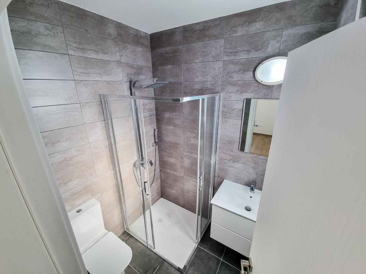 פאראלימני Lucky Strike Apartment מראה חיצוני תמונה